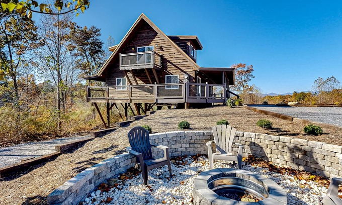 Nebo House | Secluded cabin with modern upgrades, wrap-around deck, & AC - mtn views