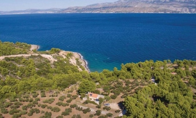 Praznica House | Secluded family friendly house Cove Dučac, Brač (K-14312)
