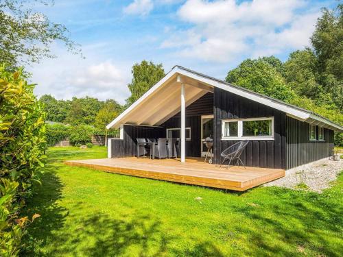 Hvidbjerg Strand House | Secluded Haven in Hvidbjerg - By Traum Ferienwohnungen