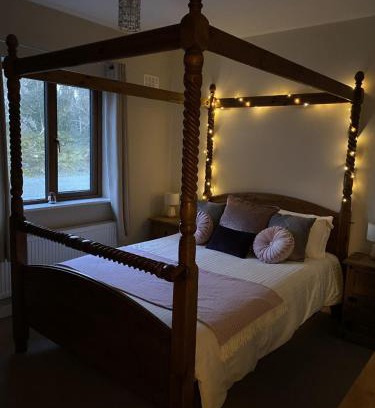 Westport House | Secluded hilltop hideaway!