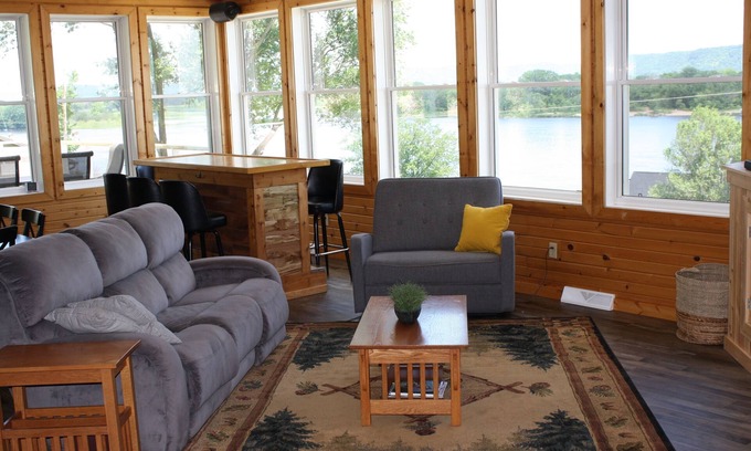 Brownsville House | Secluded Home - Views of Mississippi River remote location 15 min from La Crosse