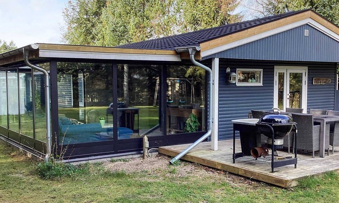 Hou House | Secluded Lagoon Retreat in Hou-By Traum