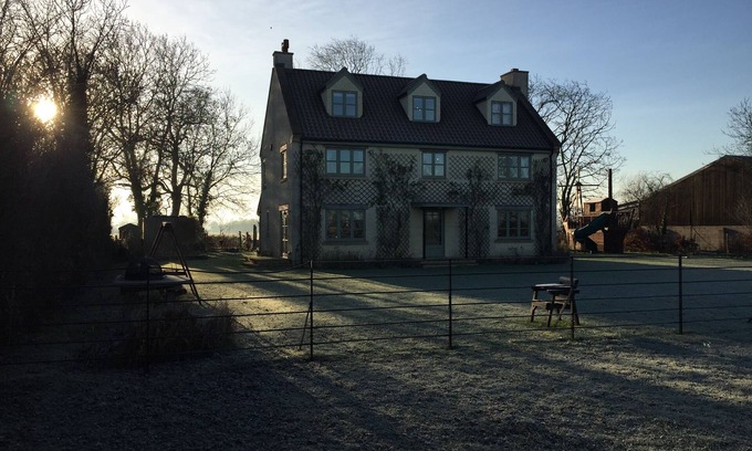 Wedmore House | Secluded Luxury Character Farm House on the Somerset Levels.
