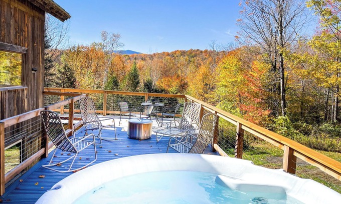 Granville House | Secluded Mountain Getaway with Hot tub and Views!
