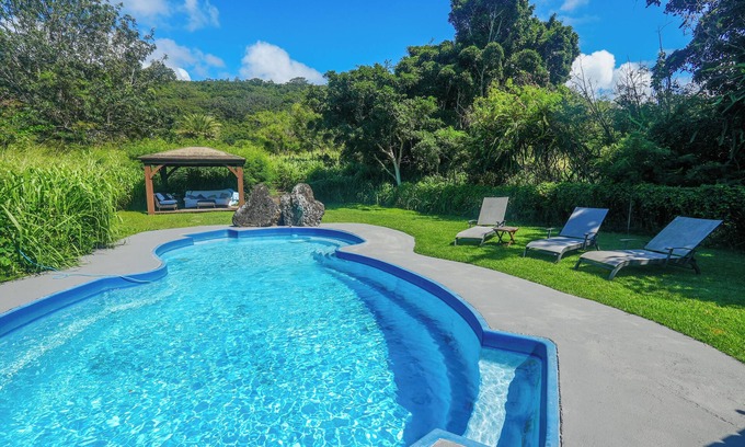 Waialee House | Secluded Pool House with Ocean Views on North Shore