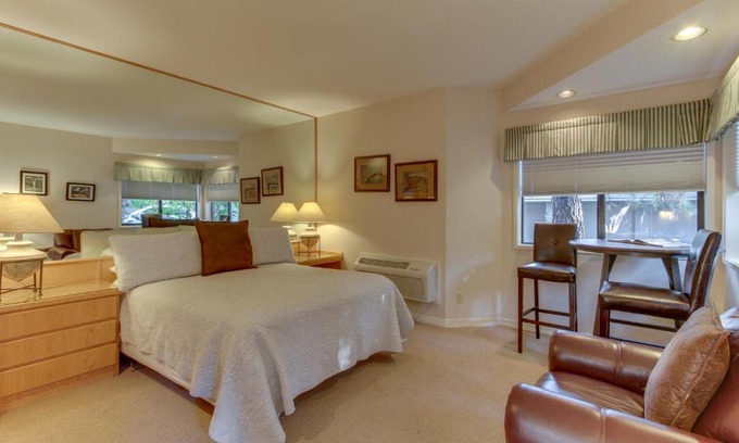 Century West House | Seclusion in Century West