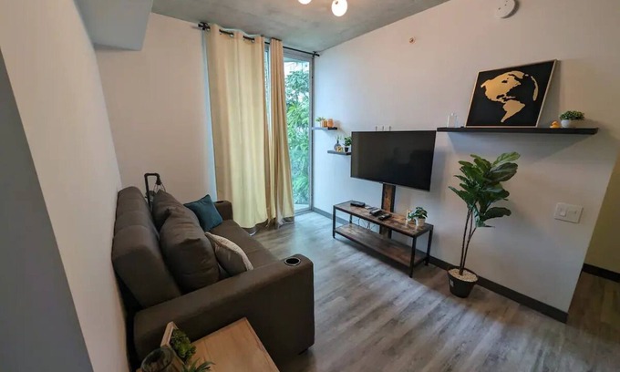 San Bosco Apartment | Secrt Sabana Forest View with A/C