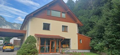 Obertraun Bed & Breakfast | SeeblickHallstatt-Krippenstein