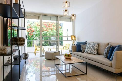 Tel Aviv City Center Apartment | Seeds of Gold by HolyGuest