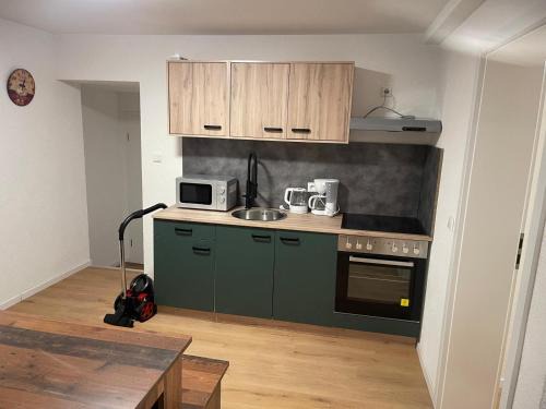 Untersteinbach Apartment | Sehr schöne und Modernisierte Wohnung mit moderne Wohnraumlüftung