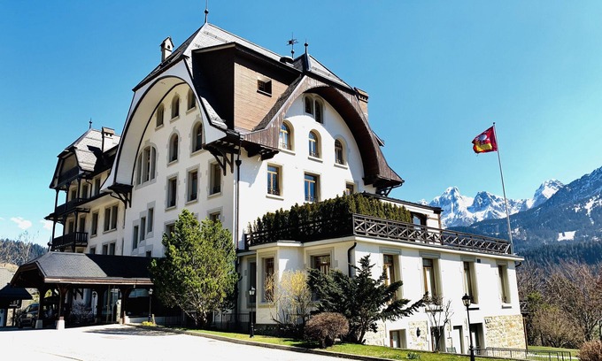 Chateau-d'Oex Apartment | Self-Catering Apt w/Indoor Pool/Sauna/Steam Room/Jacuzzi/Gym-5 Star Facilities
