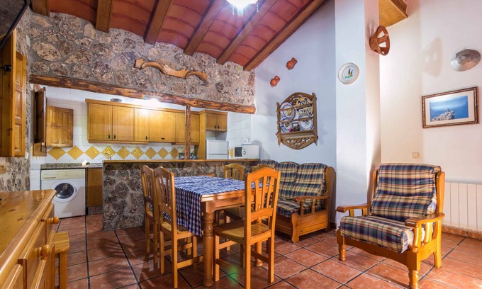 Nerpio Cottage | Self catering cottage Los Enebros for 6 people