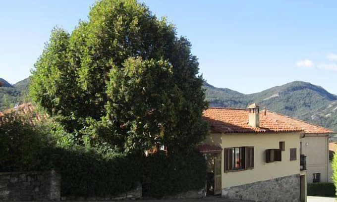 Borreda Cottage | Self catering El Jardinet for 5 people