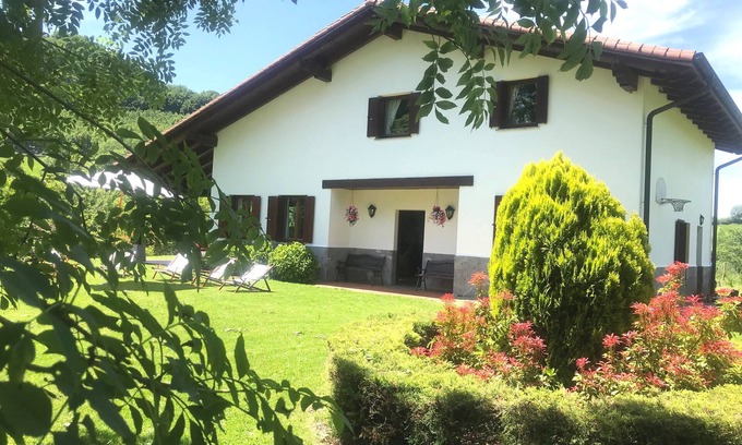 Larraun Cottage | Self catering Etxaburu for 8 people