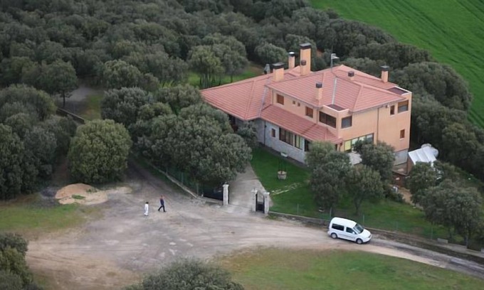 Cogollos Cottage | Self catering La Dehesa for 16 people