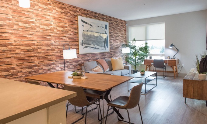 Fullerton Apartment | ✰Self Check in ✰ 100MB Wifi ✰Washer/Dryer✰King Bed