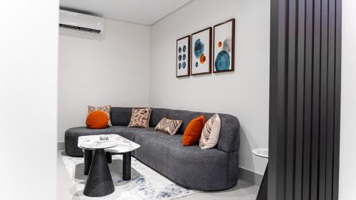 Al-Rawdah Apartment | Self Check-in Private Parking Central