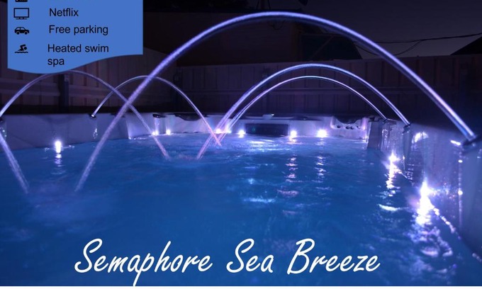 Semaphore House | Semaphore Sea Breeze-Family Beach-Heated Plunge Pool Holiday House 4 brm 2 bath