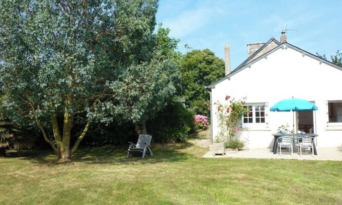 Plevenon House | Semi-detached house on one level, 5 minutes from beaches, near Cap Fréhel and GR 34