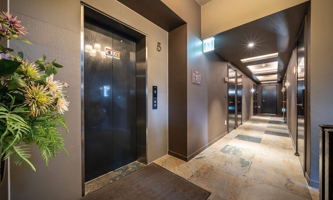 Jungwon-gu Hotel | Seongnam 313 Avenue