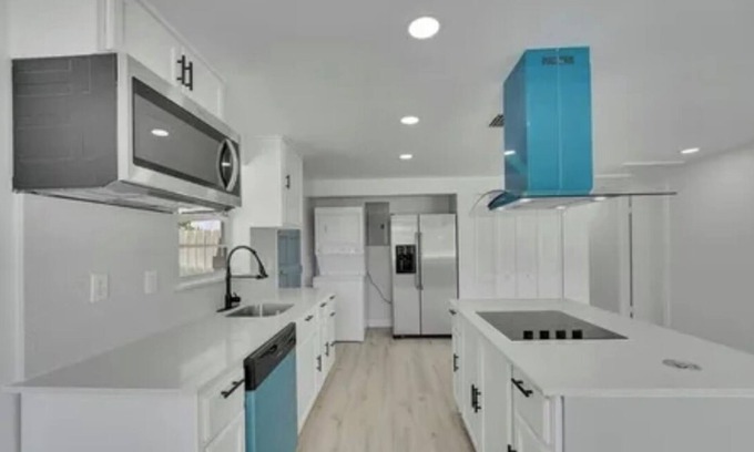 Fort Lauderdale House | Serene 3-bedroom house with AC in Fort Lauderdale