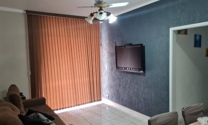 Centro Apartment | Serene 3-bedroom apartment with WiFi in Centro Guarujá