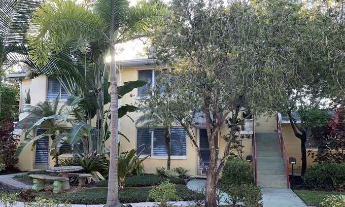 Historic Hyde Park North Apartment | Serene Apartment in Historic Hyde Park South Tampa