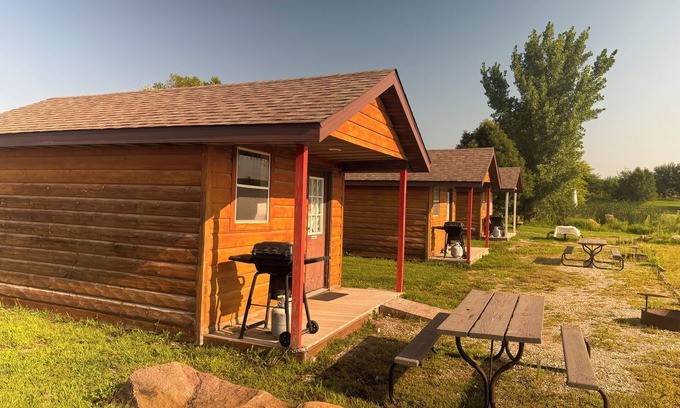Troy Mills Cabin | Serene Cabin w/Paddle Boats, Kids Activities & Fishing Pond, Ideal for Families