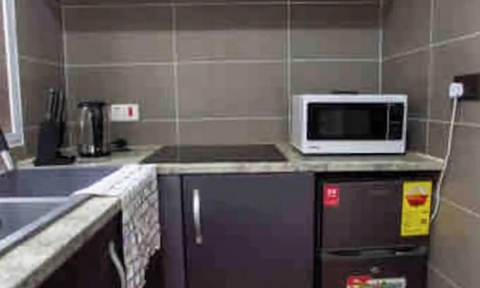 Prampram House | Serene house with a hot tub close to Accra