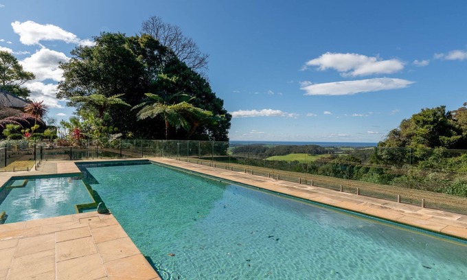 Jamberoo House | Serene luxury home with tranquil views on mountain tops