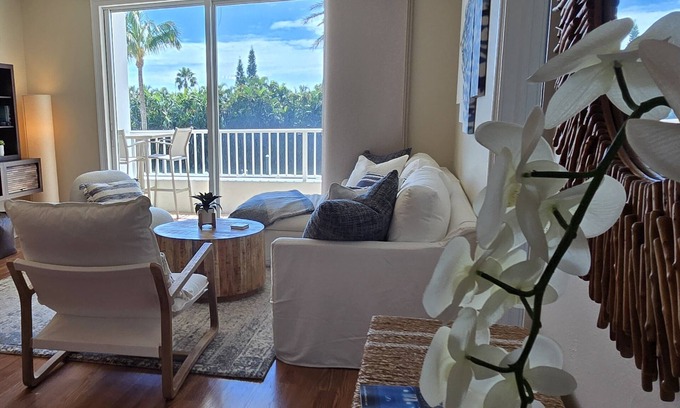 East Ocean Ave Condo | Serene Marina Views await at this One-Bedroom Gem. Intercoastal living!