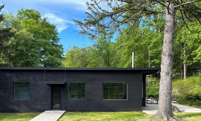 New Paltz House | Serene Modern 3-bedroom house with WiFi in peaceful Hudson Valley