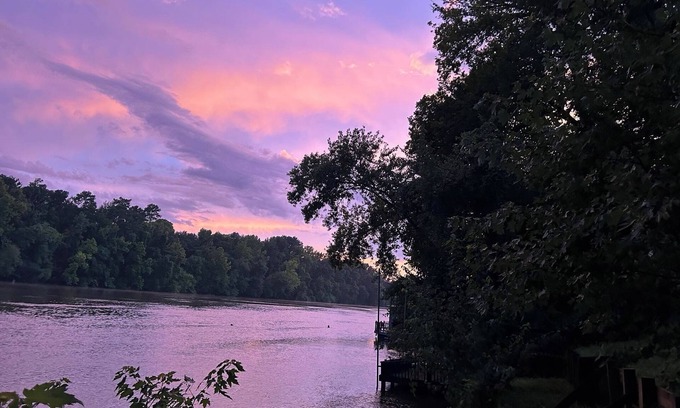 Camden House | Serene Riverfront Retreat near Historic Camden Sleeps 9 with RV Hookup, WiFi, AC