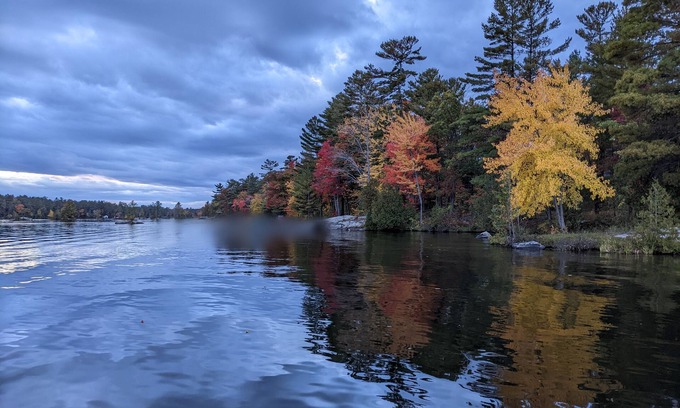 Buckhorn Cottage | Serene, Spacious Waterfront Cottage in Kawartha Lakes w. Hot Tub. Pet-Friendly!
