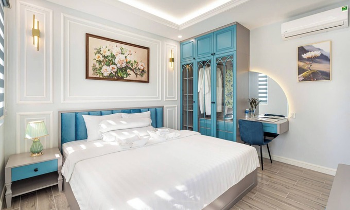 Phan Thiet Villa | Serene Villa 5 minutes to the Bikini Beach! Family-sized with Lake-view BBQ area