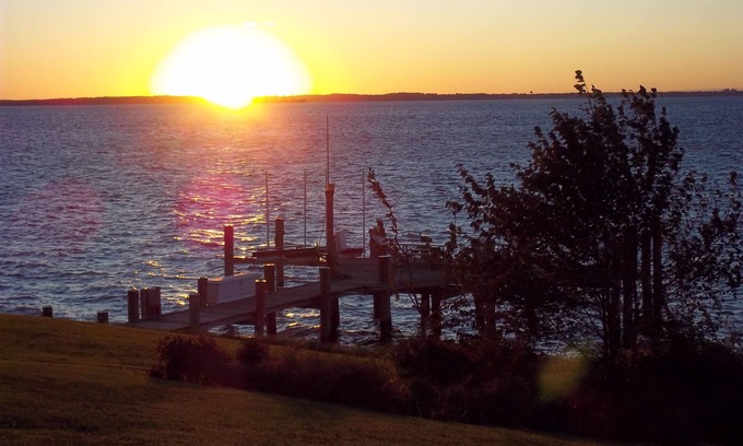 Stevensville Apartment | Serene Waterfront Apartment on Kent Island