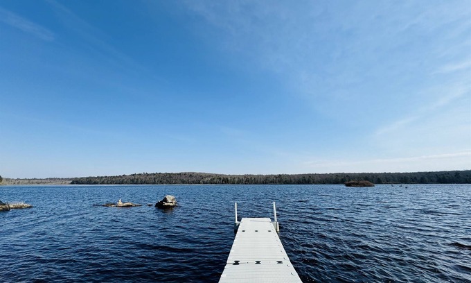 Forestburgh Ski Chalet | Serenity at Lake Joseph | Lakefront Hot Tub Ski