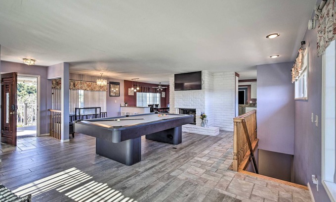 Mesa Rock House | Serenity Escape | 4BR | Hot Tub | Mini Golf | Fire Pit