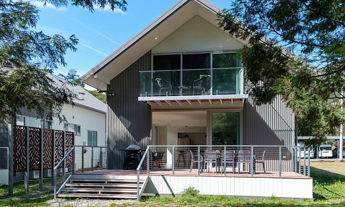 Halls Gap House | Serenity Halls Gap 4A: Absolute NP Frontage