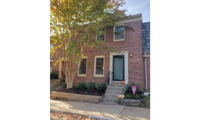 Idylwood House | Serenity inside the DC beltway