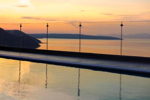 Chalcis Villa | Serenity Penthouse