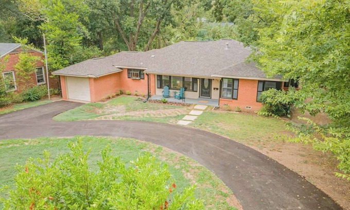 Tyler House | Serenity Place Summar