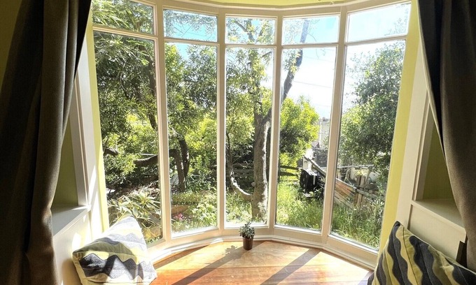 Berkeley Hills Apartment | Serenity Redwood Studio Berkeley Hills SF Bay Views