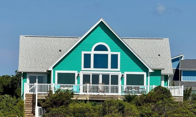 Holden Beach House | Serenity's Star - West End Oceanfront - Fantastic Views!