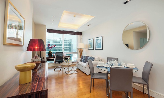 Thung Maha Mek Apartment | SERVICED 2 BED MODERN ORIENTAL SKYVILLA