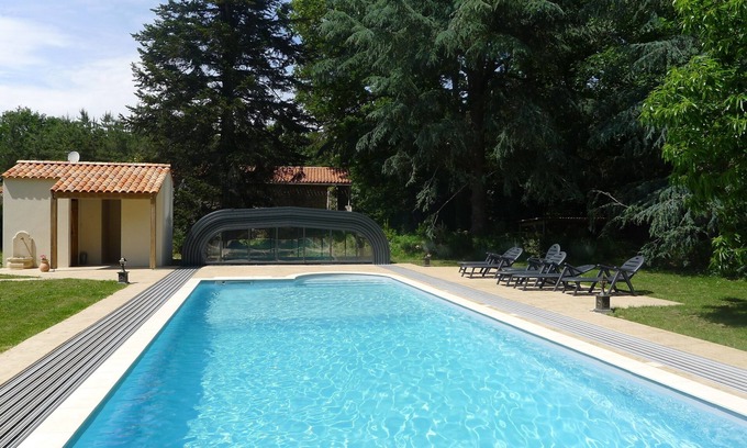 Le Tablier House | Set of houses, with heated indoor pool, surrounded by nature