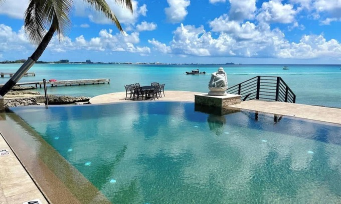 Northwest Point Condo | Seven Mile View #1 - 2 BR Oceanfront Condo & Pool