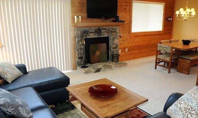 Seven Springs Condo | Seven Springs Sunridge 3 Bedroom Standard Condo, Pet Friendly! by RedAwning