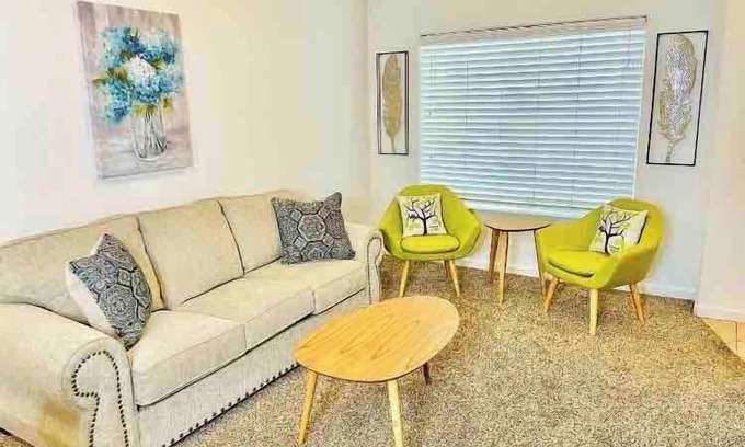 Reno House | Sevenplex Breing The Entire Team/14Bd 14.5Ba/Sleeps49