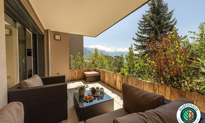 Sevrier Apartment | SEVRIER - Aux portes d'Annecy-Accès facile au Lac
